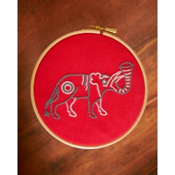 L'Éléphant : Kit de broderie médiévale pour débutant