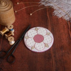 Kit de broderie médiévale